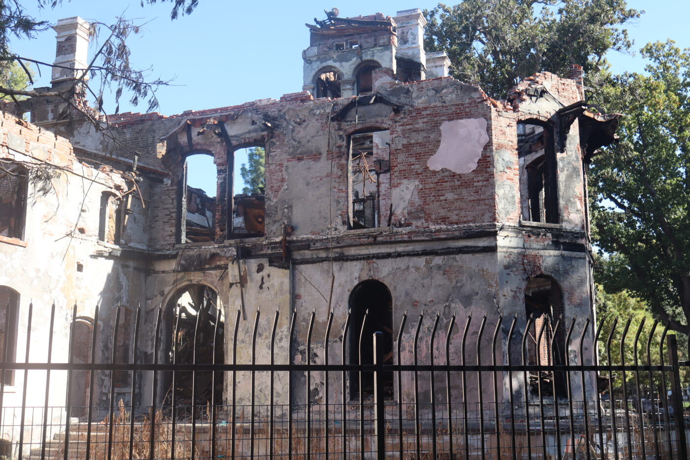 Academic Senate discusses Mechoopda plan for Mansion site